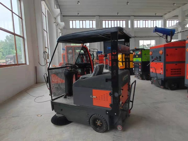 ���{С���{�ʽ늄Ӓߵ�܇